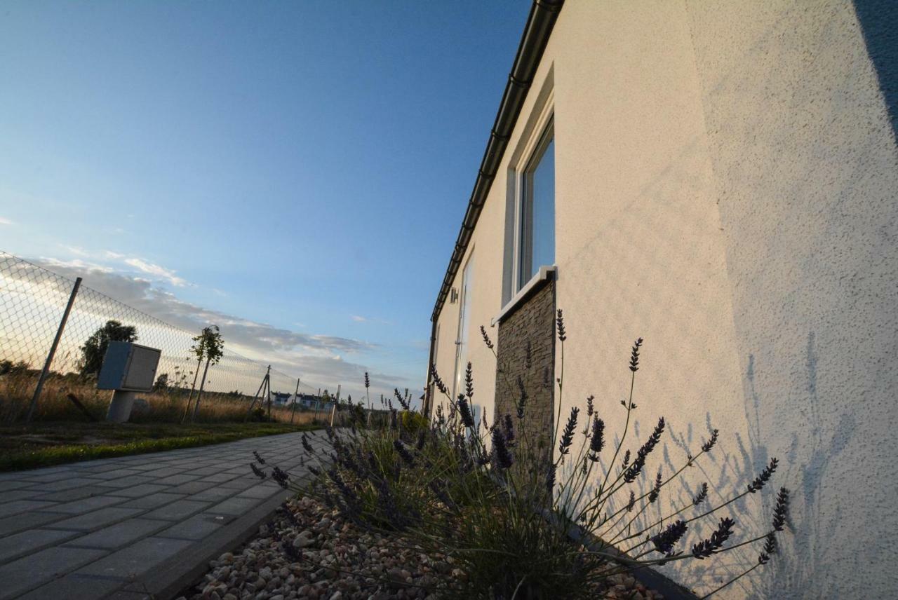 Villa "Lawendowe Wzgorze" Zastan Esterno foto
